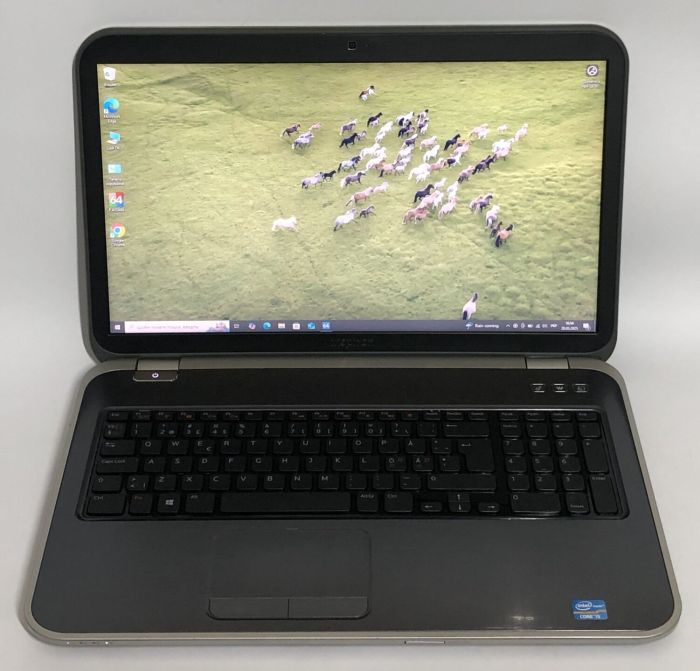 Ноутбук Б-клас Dell Inspiron 17R 5720 / 17.3" (1600x900) TN / Intel Core i5-3210M (2 (4) ядра по 2.5 - 3.1 GHz) / 8 GB DDR3 / 750 GB HDD / Intel HD Graphics 4000 / WebCam / DWD-ROM б/в - зображення 2