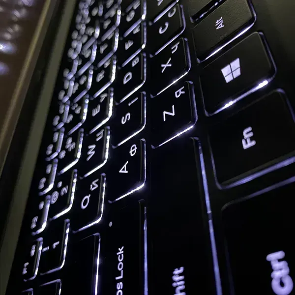 Мобільна робоча станція Dell Precision 5530 / 15.6" (1920x1080) IPS / Intel Core i5-8400H (4 (8) ядра по 2.5 - 4.2 GHz) / 16 GB DDR4 / 512 GB SSD / nVidia Quadro P1000, 4 GB GDDR5, 128-bit / HDMI б/в - зображення 6