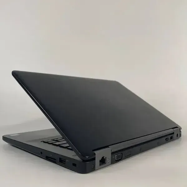 Ультрабук Б-клас Dell Latitude E5470 / 14" (1366x768) TN / Intel Core i5-6440HQ (4 ядра по 2.6 - 3.5 GHz) / 8 GB DDR4 / 256 GB SSD / Intel HD Graphics 530 / VGA / HDMI б/в - зображення 7