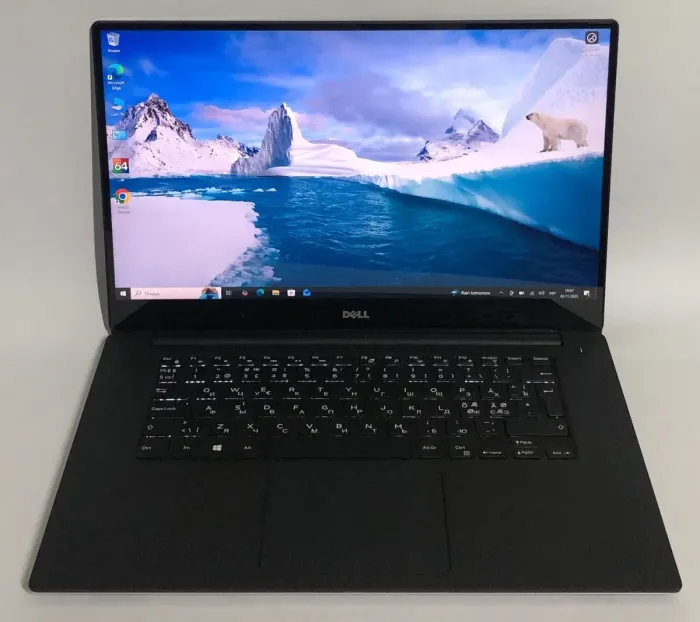 Мобільна робоча станція Б-класу Dell Precision 5510 / 15,6" (3840x2160) IPS Touch / Intel Core i7-6820HQ (4 (8) ядра по 2,7 - 3,6 ГГц) / 16 ГБ DDR4 / 256 ГБ SSD / nVidia Quadro M1000M, 2 ГБ GDDR5, 128-біт / WebCam / Win 10 Pro б/в - зображення 2