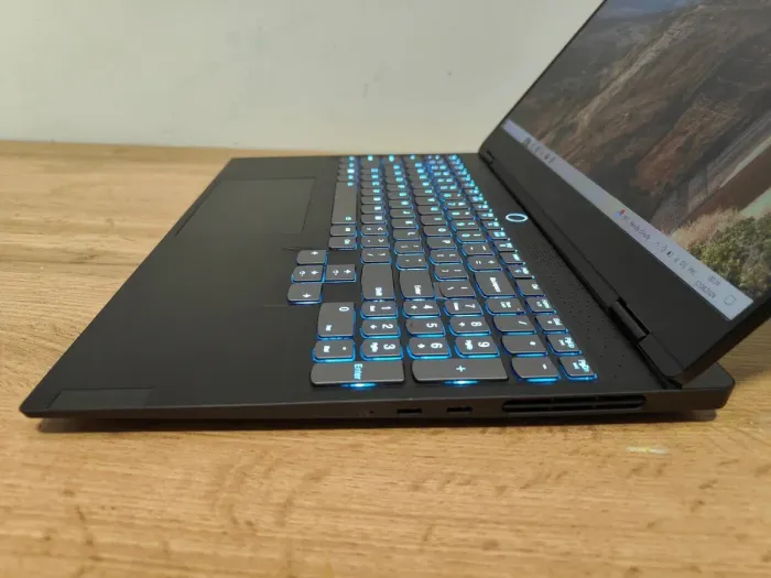 Ігровий ноутбук Б-клас Lenovo Legion Slim 7 15ACH6 / 15.6" (1920x1080) IPS / AMD Ryzen 7 5800H (8 (16) ядер по 3.2 - 4.4 GHz) / 16 GB DDR4 / 512 GB SSD / nVidia GeForce RTX 3060, 6 GB GDDR6, 192-bit / WebCam / Windows 10 Home б/в - зображення 7