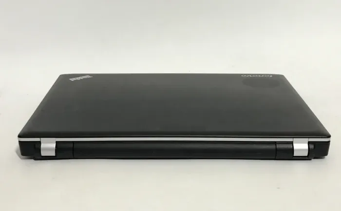 Ноутбук Lenovo ThinkPad Edge E330 / 13" (1366x768) TN / Intel Core i3-3110M (2 (4) ядра по 2.4 GHz) / 4 GB DDR3 / 320 GB HDD / Intel HD Graphics 4000 / WebCam б/в - зображення 3