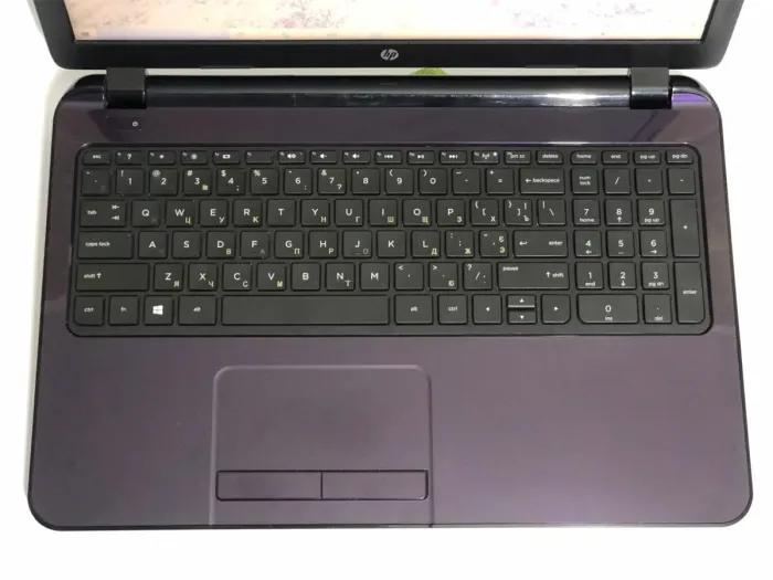 Ноутбук Б-клас HP 15-r036ds / 15.6" (1366x768) TN / Intel Celeron N2920 (4 ядра по 1.86 - 2.0 GHz) / 8 GB DDR3 / 120 GB SSD / Intel HD Graphics / WebCam / DVD-ROM / Win 10 Home б/в - зображення 8