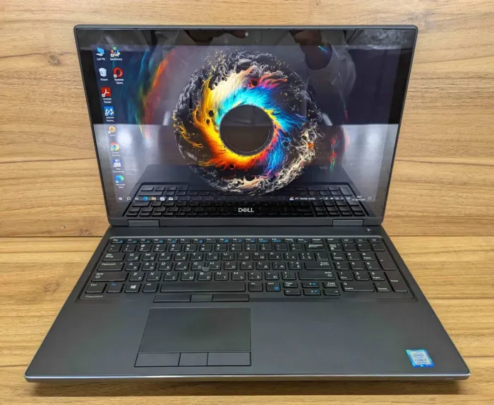 Мобільна робоча станція Dell Precision 7530 / 15.6" (1920x1080) IPS Touch / Intel Core i7-8750H (6 (12) ядер по 2.2 - 4.1 GHz) / 32 GB DDR4 / 512 GB SSD / nVidia Quadro P3200, 6 GB GDDR5, 192-bit / WebCam / Windows 10 б/в - зображення 2