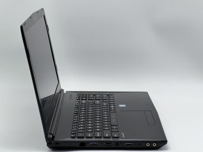 Ігровий ноутбук MSI Apache Pro GE62 6QC / 15.6" (1920x1080) TN / Intel Core i5-6300HQ (4 ядра по 2.3 - 3.2 GHz) / 16 GB DDR4 / 512 GB SSD / nVidia GeForce GTX 960M, 2 GB GDDR5, 128-bit / WebCam б/в - зображення 3
