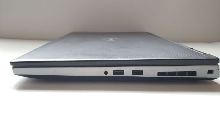 Мобільна робоча станція Dell Precision 7530 / 15,6" (1920x1080) IPS / Intel Core i7-8850H (6 (12) ядер по 2,6 - 4,3 ГГц) / 32 ГБ DDR4 / 128 ГБ SSD + 512 ГБ SSD / nVidia Quadro P1000, 4 ГБ GDDR5, 128-біт / WebCam б/в - зображення 5