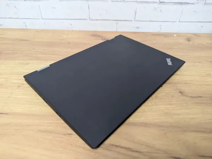 Ноутбук Б-клас Lenovo ThinkPad X1 Yoga (2rd Gen) / 14" (1920x1080) TN / Intel Core i5-7200U (2 (4) ядра по 2.5 - 3.1 GHz) / 8 GB DDR3 / 256 GB SSD / Intel HD Graphics 620 / WebCam б/в - зображення 9