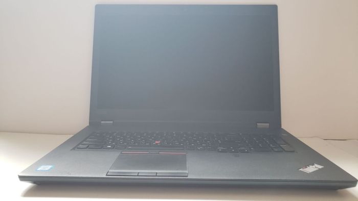 Мобільна робоча станція Lenovo ThinkPad P73 / 17.3" (1920x1080) IPS / Intel Core i7-9850H (6 (12) ядер по 2,6 - 4,6 ГГц) / 32 ГБ DDR4 / 128 ГБ SSD + 512 ГБ SSD + 750 ГБ HDD / nVidia Quadro T2000, 4 ГБ GDDR5, 128-біт / WebCam б/в - зображення 2