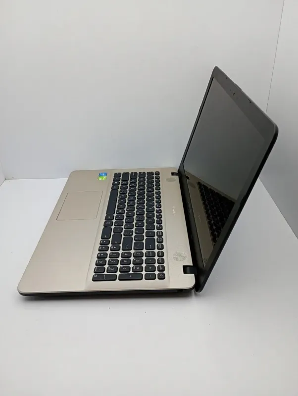 Ноутбук Asus R541 / 15.6" (1366x768) TN / Intel Celeron N4000 (2 ядра по 1.1 - 2.6 GHz) / 4 GB DDR3 / 500 GB HDD / nVidia GeForce 810M, 2 GB DDR3, 64-bit / WebCam б/в - зображення 6