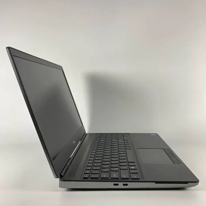Мобільна робоча станція Б-класу Dell Precision 7560 / 15,6" (1920x1080) IPS / Intel Core i7-11850H (8 (16) ядер по 2,5 - 4,8 ГГц) / 32 ГБ DDR4 / 512 ГБ SSD / nVidia RTX A2000, 4 ГБ GDDR6, 128-біт / WebCam б/в - зображення 6