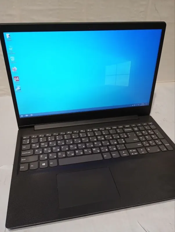 Ноутбук Б-клас Lenovo IdeaPad S145-15IKB / 15.6" (1920x1080) TN / Intel Core i3-8130U (2 (4) ядра по 2.2 -3.4 GHz) / 8 GB DDR4 / 120 GB SSD / Intel UHD Graphics 620 / WebCam б/в - зображення 2