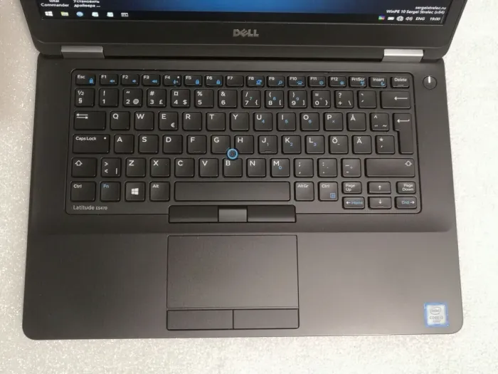 Ультрабук Dell Latitude / 14" IPS / Core i5-6200U (2(4) ядра по 2.3-2.8GHz) / 8GB DDR4 / 128GB SSD / HD Graphics 530 / WebCam / HDMI б/в - зображення 3