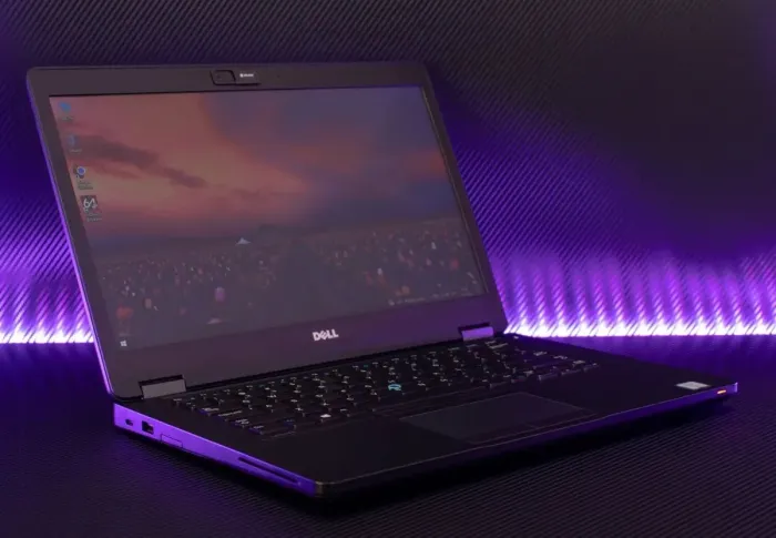 Ультрабук Dell Latitude 5480 / 14" TN / Core i5-7300U (2(4) ядра по 2.6-3.5GHz) / 8GB DDR4 / 180GB SSD / HD Graphics 620 / HDMI б/в - зображення 3