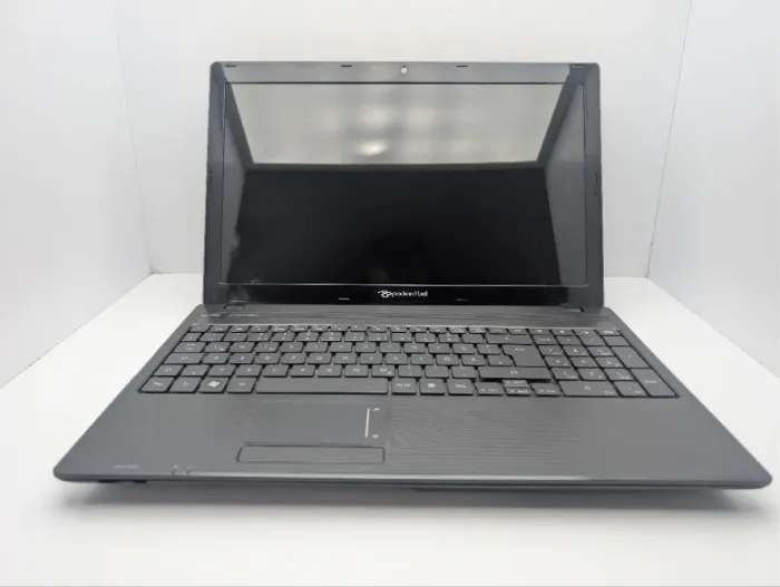 Ноутбук Packard Bell TK85 / 15.6" (1366x768) TN / Intel Pentium P6100 (2 ядра по 2.0 GHz) / 6 GB DDR3 / 500 GB HDD / Intel Graphics / WebCam / DVD-ROM б/в - изображение 3