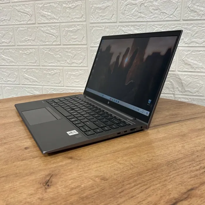 Мобільна робоча станція HP ZBook Firefly 14 G7 / 14" (1920x1080) IPS / Intel Core i7-10610U (4 (8) ядра по 1.8 - 4.9 GHz) / 16 GB DDR4 / 512 GB SSD / nVidia Quadro P520, 4 GB GDDR5, 64-bit / WebCam б/в - зображення 5