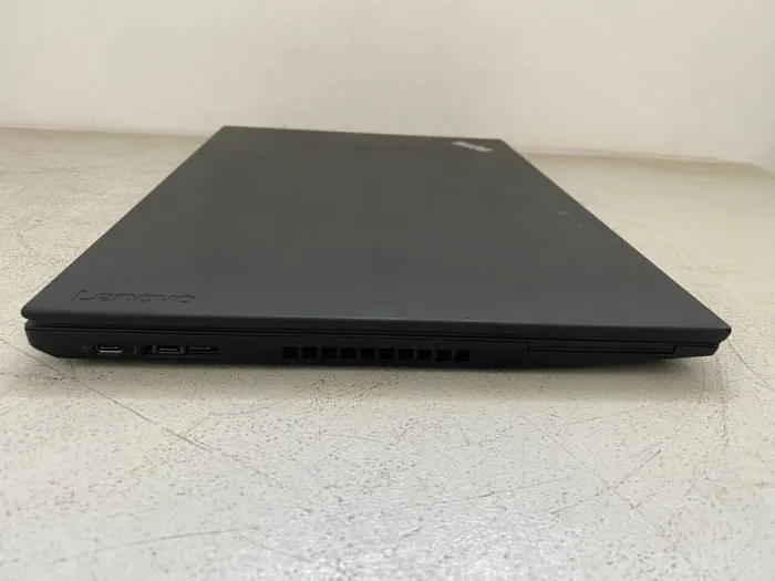 Ноутбук Lenovo ThinkPad T580 / 15.6" (1920x1080) IPS / Intel Core i5-8250U (4 (8) ядра по 1.6 - 3.4 GHz) / 8 GB DDR4 / 256 GB SSD / Intel UHD Graphics 620 / WebCam б/в - зображення 3