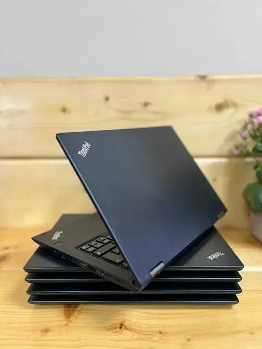 Ультрабук Lenovo ThinkPad X380 Yoga / 13.3" (1920x1080) IPS Touch / Intel Core i5-8250U (4 (8) ядра по 1.6 - 3.4 GHz) / 8 GB DDR4 / 256 GB SSD / Intel UHD Graphics 620 / WebCam / Windows 10 Pro б/в - зображення 7