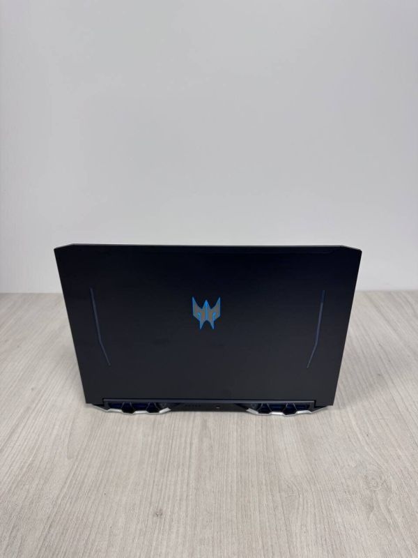Ігровий ноутбук Acer Predator Helios 300 PH315-53 / 15,6" (1920x1080) IPS / Intel Core i7-10750H (6 (12) ядер по 2,6 - 4,8 ГГц) / 16 ГБ DDR4 / 512 ГБ SSD NVMe / nVidia GeForce RTX 3070, 8 ГБ GDDR6, 256-біт / Веб-камера б/в - зображення 3