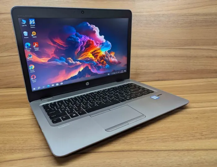 Ультрабук HP EliteBook 840 G3 / 14" (1920x1080) IPS / Intel Core i7-6600U (2 (4) ядра по 2.6 - 3.4 GHz) / 8 GB DDR4 / 240 GB SSD / Intel HD Graphics 520 / TouchID / HDMI / Windows 10 б/в - зображення 4