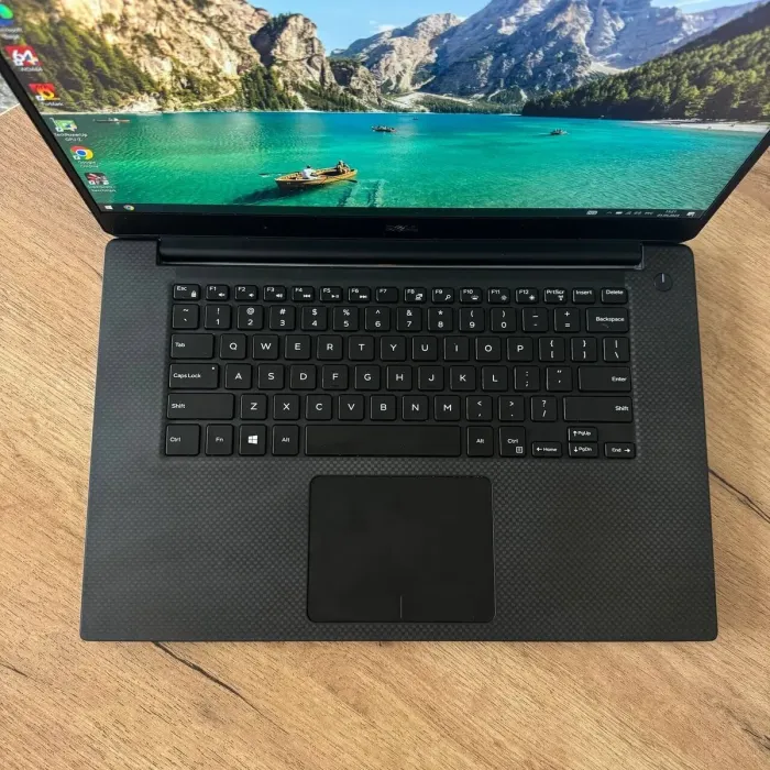 Мобільна робоча станція Б-клас Dell Precision 5530 / 15.6" (1920x1080) IPS / Intel Core i7-8850H (6 (12) ядер по 2.6 - 4.3 GHz) / 16 GB DDR4 / 512 GB SSD M.2 / nVidia Quadro P1000, 4 GB GDDR5, 128-bit б/в - зображення 7