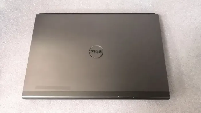 Робоча станція Dell Precision M4800 / 15.6" (1920x1080) TN / Intel Core i7-4700MQ (4 (8) ядра по 2.4 - 3.4 GHz) / 8 GB DDR3 / 240 GB SSD / nVidia Quadro K2100M, 2 GB GDDR5, 128-bit / DVD-RW / Windows 10 Pro б/в - зображення 4