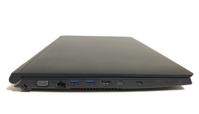 Ноутбук Clevo N350TW / 15.6" (1920x1080) IPS / Intel Core i7-8700T (6 (12) ядер по 2.4 - 4.0 GHz) / 16 GB DDR4 / 128 GB SSD + 750 HDD / Intel HD Graphics 630 / DVD-ROM / WebCam б/в - изображение 4