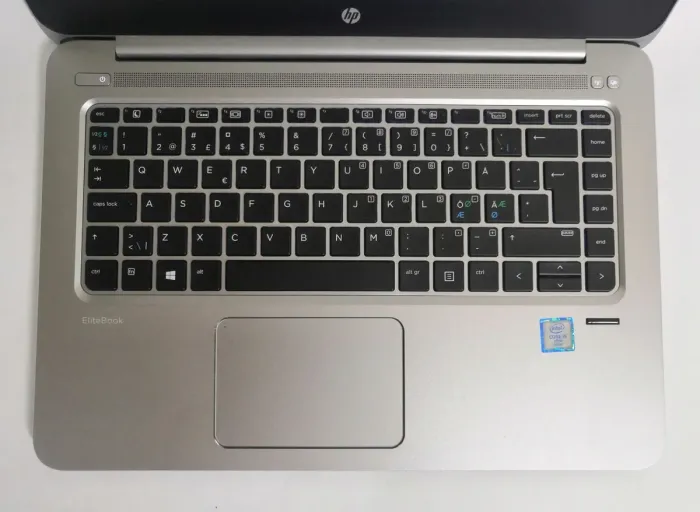 Ноутбук Б-клас HP EliteBook Folio 1040 G3 / 14" (1920x1080) TN / Intel Core i5-6300U (2 (4) ядра по 2.4 - 3.0 GHz) / 8 GB DDR4 / 256 GB SSD / Intel HD Graphics 520 / WebCam / Win 10 Pro б/в - зображення 8