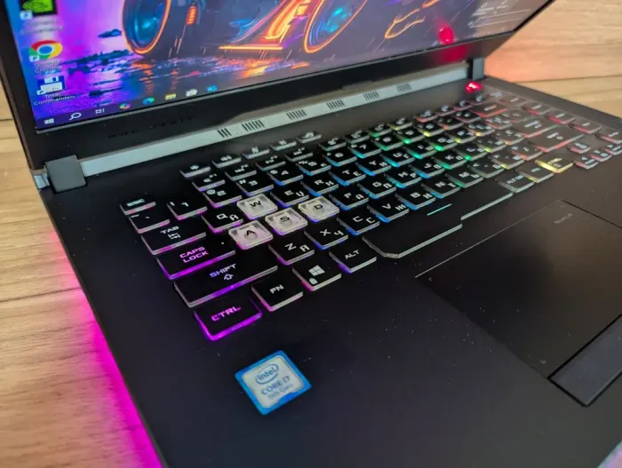 Ігровий ноутбук Asus ROG Strix G533Z / 15.6" (1920x1080) IPS / Intel Core i7-9750H (6 (12) ядер по 2.6 - 4.5 GHz) / 16 GB DDR4 / 1000 GB SSD / nVidia GeForce RTX 2070, 8 GB GDDR6, 256-bit / WebCam / Windows 10 б/в - зображення 7