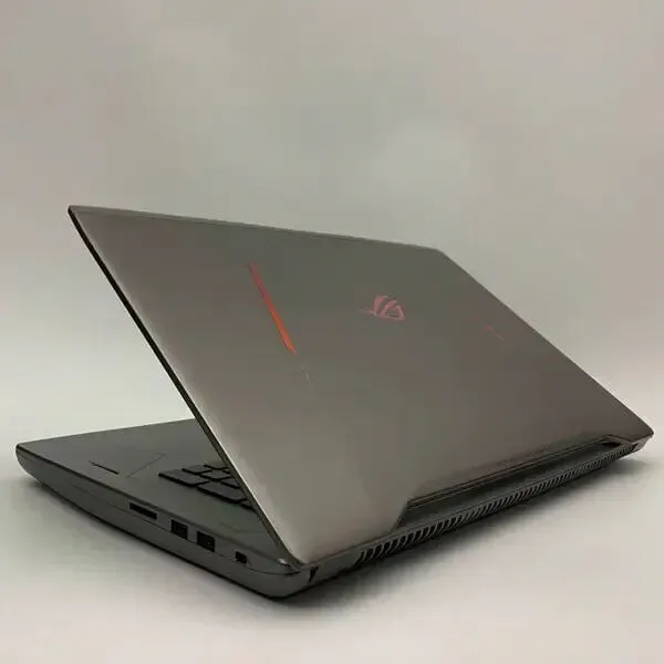 Ігровий ноутбук Б-клас Asus ROG Strix GL702V / 17.3" (1920x1080) IPS / Intel Core i7-7700HQ (4 (8) ядра по 2.8 - 3.8 GHz) / 16 GB DDR4 / 512 GB SSD / nVidia GeForce GTX 1070, 8 GB GDDR5, 256-bit / WebCam / HDMI б/в - зображення 7
