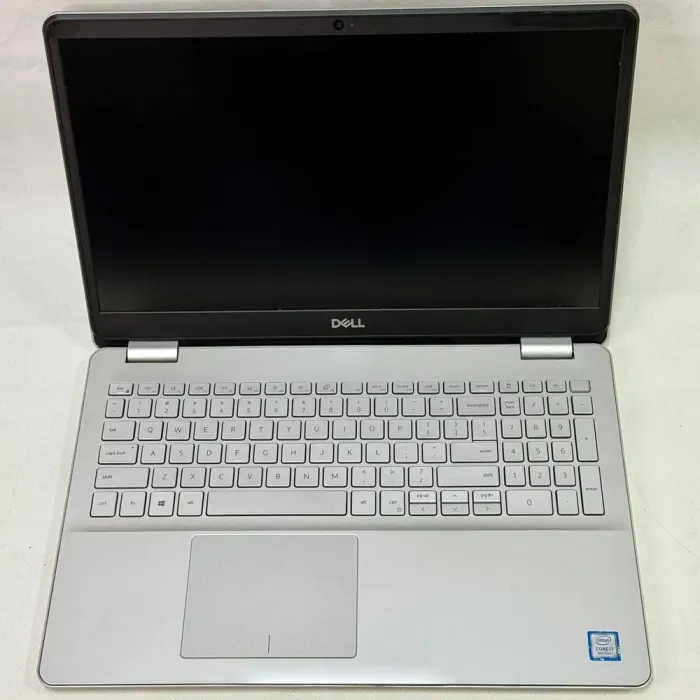 Ноутбук Б-клас Dell Inspiron 15 5584 / 15.6" (1920x1080) IPS Touch / Intel Core i7-8565U (4 (8) ядер по 1.8 - 4.6 GHz) / 16 GB DDR4 / 128 GB SSD + 500 GB HDD / Intel UHD Graphics / WebCam / Windwos 11 Pro б/в - зображення 4