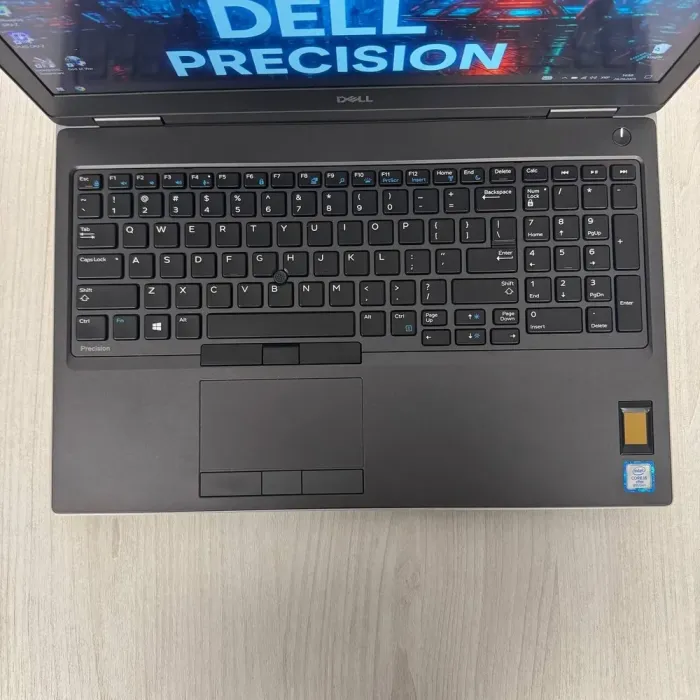 Мобільна робоча станція Dell Precision 7540 / 15,6" (1920x1080) IPS / Intel Core i5-9400H (4 (8) ядра по 2,5 - 4,3 ГГц) / 32 ГБ DDR4 / 512 ГБ SSD NVMe / nVidia Quadro T2000, 4 ГБ GDDR5, 128-біт б/в - зображення 7