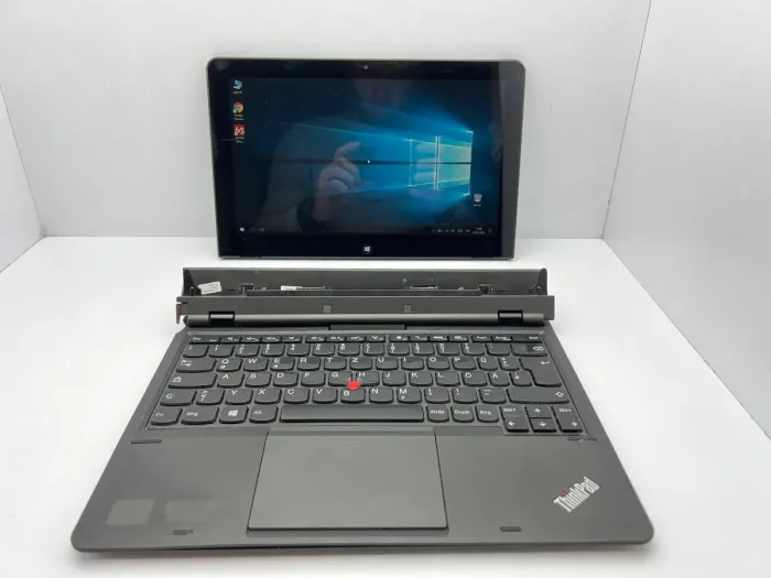 Нетбук Б-клас Lenovo ThinkPad Helix / 11.6" (1920x1080) TN / Intel Core i7-3667U (2 (4) ядра по 2-3.2 GHz) / 4 GB DDR3 / 256 GB SSD / Intel HD Graphics 4000 / WebCam б/в - зображення 5