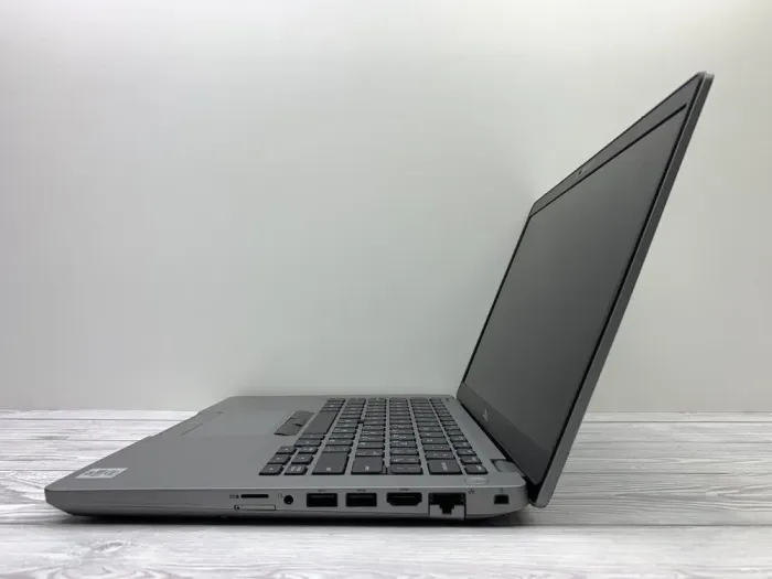 Ультрабук Б-клас Dell Latitude 5411 / 14" (1920x1080) IPS / Intel Core i5-10400H (4 (8) ядра по 2.6 - 4.6 GHz) / 16 GB DDR4 / 240 GB SSD / Intel UHD Graphics / WebCam б/в - зображення 6