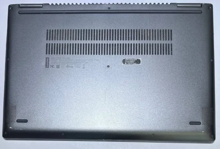 Ігровий ноутбук-трансформер Б-клас Lenovo Yoga 720-15IKB / 15.6" (1920x1080) IPS Touch / Intel Core i7-7700HQ (4 (8) ядра по 2.8 - 3.8 GHz) / 16 GB DDR4 / 256 GB SSD / nVidia GeForce GTX 1050, 2 GB GDDR5, 128-bit / WebCam / Win 10 б/в - зображення 5