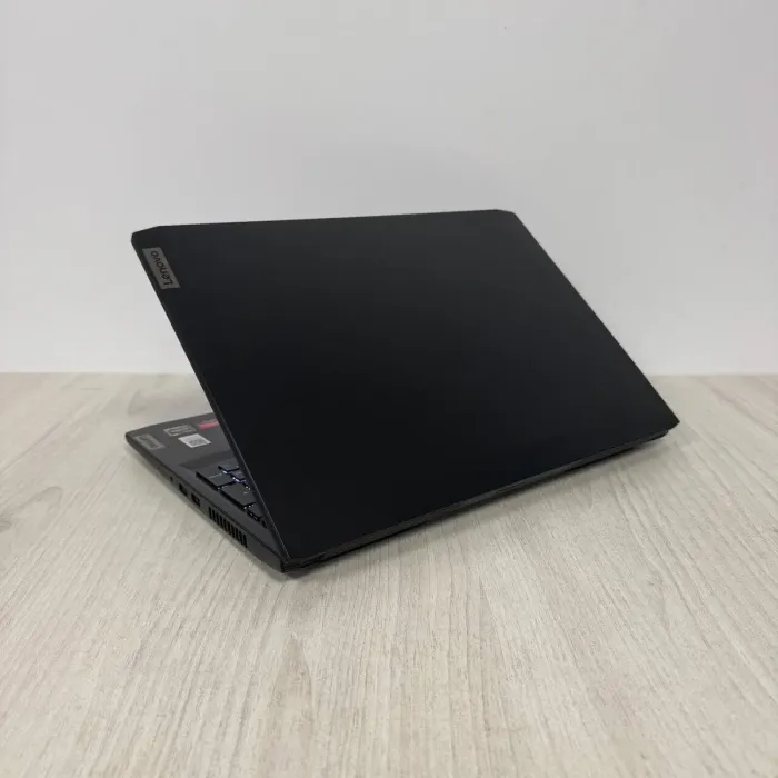 Ігровий ноутбук Б-класу Lenovo IdeaPad Gaming 3 15ACH6 / 15,6" (1920x1080) IPS / AMD Ryzen 5 5500H (4 (8) ядра по 3,3 - 4,2 ГГц) / 16 ГБ DDR4 / 512 ГБ SSD NVMe / nVidia GeForce RTX 2050, 4 ГБ GDDR6, 64-біт / WebCam б/в - зображення 6