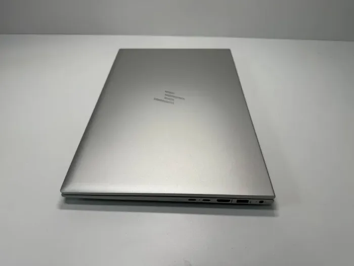 Ультрабук HP EliteBook 850 G8 / 15.6" (1920x1080) IPS / Intel Core i7-1185G7 (4 (8) ядра по 3.0 - 4.8 GHz) / 16 GB DDR4 / 512 GB SSD / Intel Iris Xe Graphics / WebCam / TouchID б/в - зображення 5