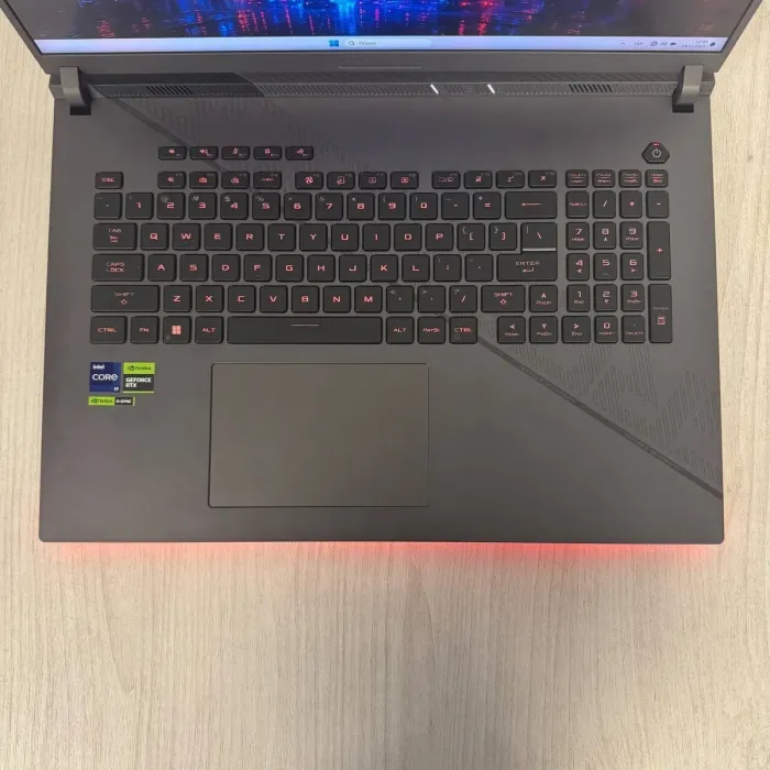 Ігровий ноутбук Asus Rog Strix G18 G814jZR / 18" (2560x1600) IPS / Intel Core i9-14900HX (24 (32) ядра по 1,6 - 5,8 ГГц) / 32 ГБ DDR5 / 1000 ГБ SSD M.2 NVMe / nVidia GeForce RTX 4080, 12 ГБ GDDR6X, 192-біт / Веб-камера б/в - зображення 3