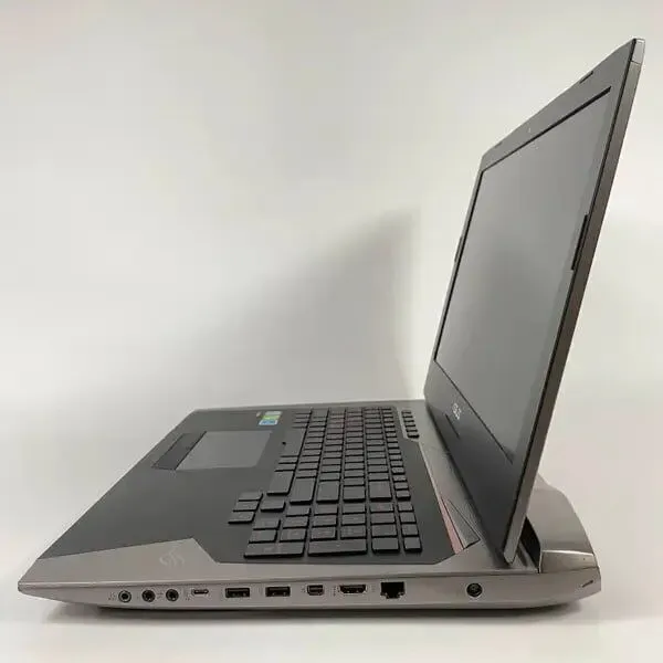 Ігровий ноутбук Asus ROG G752VS / 17.3" (1920x1080) IPS / Intel Core i7-6820HK (4 (8) ядра по 2.7 - 3.6 GHz) / 16 GB DDR4 / 512 GB SSD / nVidia GeForce GTX 1070, 8 GB GDDR5, 256-bit / HDMI / WebCam б/в - зображення 5