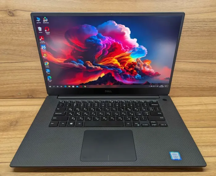 Ігровий ноутбук Dell XPS 15 7590 / 15.6" (1920x1080) IPS / Intel Core i7-9750H (6 (12) ядер по 2.6 - 4.5 GHz) / 16 GB DDR4 / 512 GB SSD / nVidia GeForce GTX 1650, 4 GB GDDR6, 128-bit / WebCam / Windows 10 б/в - зображення 2