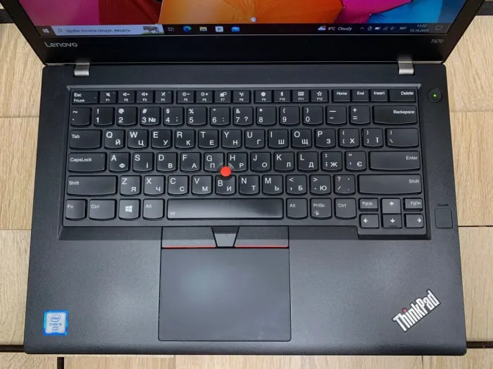 Ультрабук Б-клас Lenovo ThinkPad T470 / 14" (1920x1080) IPS / Intel Core i5-6300U (2 (4) ядра 2.4 - 3.0 GHz) / 8 GB DDR4 / 128 GB SSD / Intel HD Graphics 520 / WebCam / Fingerprint б/в - зображення 5