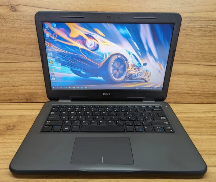 Ноутбук Dell Latitude 3310 / 14" (1366x768) TN / Intel Core i3-8145U (2 (4) ядра по 2.1 - 3.9 GHz) / 8 GB DDR4 / 256 GB SSD / Intel UHD Graphics / WebCam / Windows 10 б/в - зображення 2