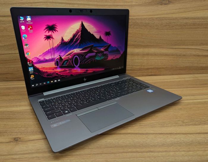 Мобільна робоча станція HP Zbook 15U G5 / 15.6" (1920x1080) IPS / Intel Core i5-8250U (4 (8) ядра по 1.6 - 3.4 GHz) / 16 GB DDR4 / 512 GB SSD / AMD Radeon Pro WX 3100, 2 GB GDDR5, 128-bit / WebCam / TouchID / Windows 10 б/в - зображення 4