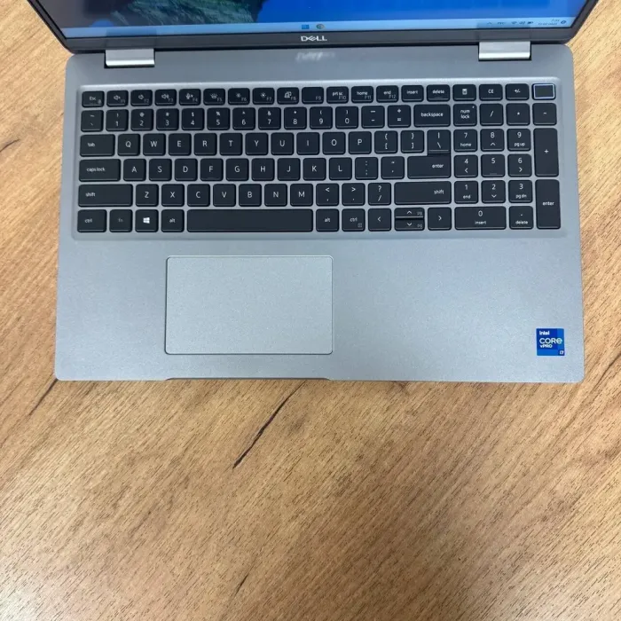 Мобільна робоча станція Dell Precision 3560 / 15.6" (1920x1080) IPS / Intel Core i7-1185G7 (4 (8) ядра по 1.2 - 4.8 GHz) / 16 GB DDR4 / 512 GB SSD / nVidia Quadro T500, 2 GB GDDR6, 64-bit / WebCam б/в - зображення 7