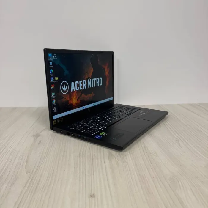 Ігровий ноутбук Acer Nitro V15 ANV15-51 / 15.6" (1920x1080) IPS / Intel Core i7-13620H (10 (16) ядер по 2.4 - 4.9 GHz) / 16 GB DDR5 / 512 GB SSD NVMe / nVidia GeForce RTX 4060, 8 GB GDDR6, 128-bit / WebCam б/в - зображення 4