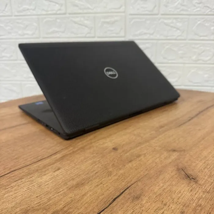 Ультрабук Dell Latitude 7520 / 15.6" (1920x1080) IPS Touch / Intel Core i7-1185G7 (4 (8) ядра по 3.0 - 4.8 GHz) / 32 GB DDR4 / 512 GB SSD NVMe / Intel Iris Xe Graphics / WebCam б/в - зображення 6