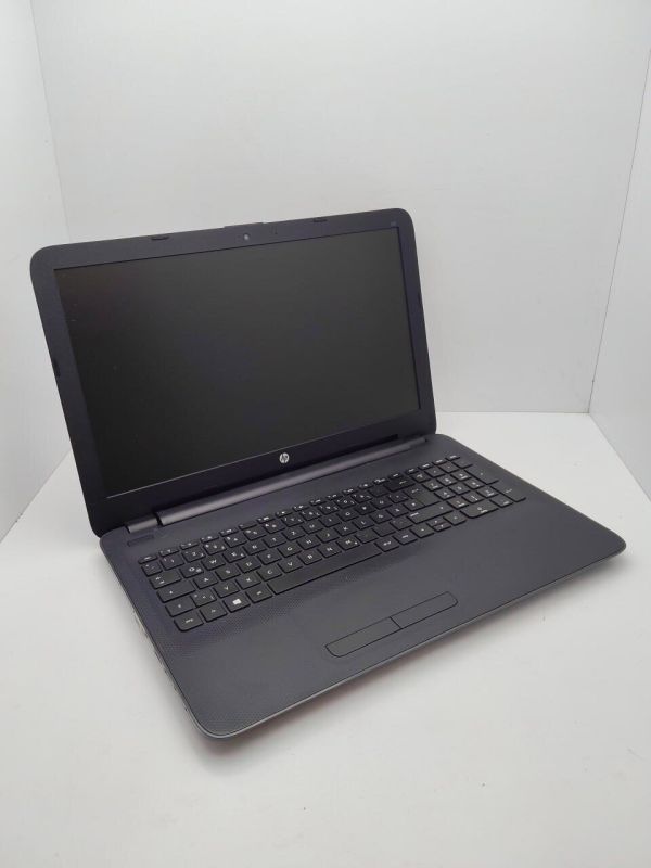 Ноутбук HP 255 G4 / 15.6" (1366x768) TN / AMD A6-6310 (4 ядра по 1.8 - 2.4 GHz) / 8 GB DDR3 / 500 GB HDD / AMD Radeon R4 Graphics / WebCam / DVD-ROM б/в - зображення 4