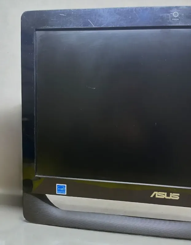 Моноблок Б-клас Asus ET2012AUKB / 20" (1600x900) TN / AMD E-450 (2 ядра по 1,66 ГГц) / 8 ГБ DDR3 / 120 ГБ SSD / AMD Radeon HD 6320 Graphics / WebCam б/в - изображение 4