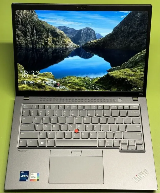 Ультрабук Lenovo Thinkpad T14s Gen3 / 14" (1920x1080) IPS Touch / Intel Core i7-1265U (10 (12) ядер по 3.6 - 4.8 GHz) / 16 GB DDR5 / 512 GB SSD / Intel Iris Xe Graphics eligible / WebCam / TouchID б/в - зображення 2
