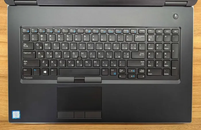 Мобільна робоча станція Dell Precision 7730 / 17.3" (1920x1080) IPS / Intel Core i7-8850H (6 (12) ядер по 2.6 - 4.3 GHz) / 32 GB DDR4 / 512 GB SSD / nVidia Quadro P3200, 6 GB GDDR5, 192-bit / WebCam / HDMI / Windows 10 б/в - зображення 3