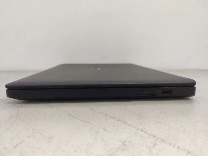 Ноутбук Б-клас Dell Latitude E5450 / 14" (1920x1080) IPS / Intel Core i5-5300U (2 (4) ядра по 2.3 - 2.9 GHz) / 8 GB DDR3 / 128 GB SSD / Intel HD Graphics 5500 / WebCam б/в - зображення 5